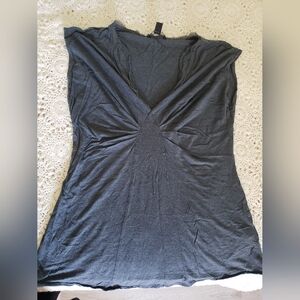 Katherine pierce banana republic top size M